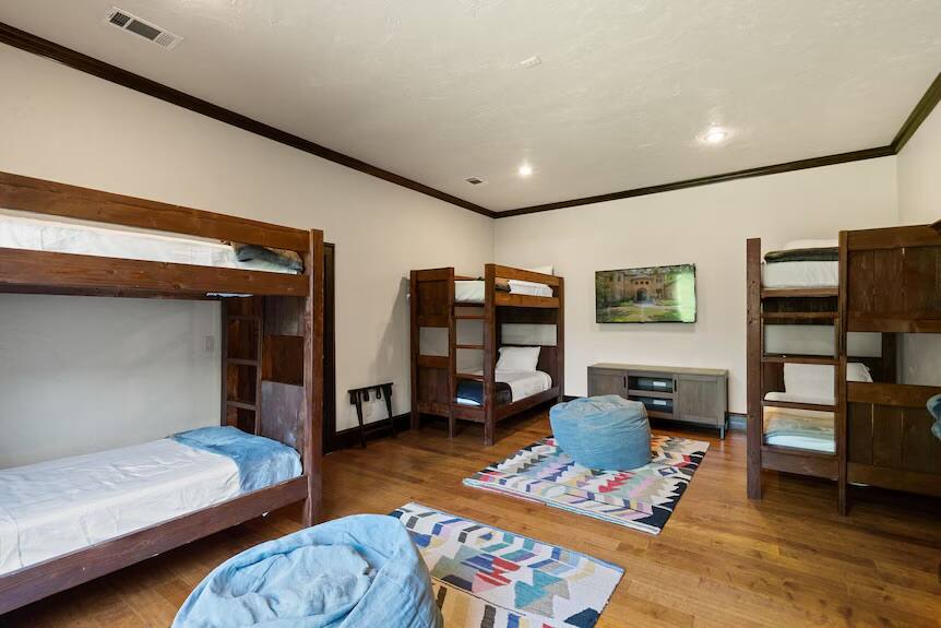 Cross Lake Hideaway Austin vacation rental photo 36