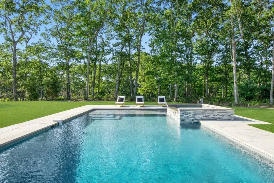 Fairfield Hampton Hamptons vacation rental photo 2