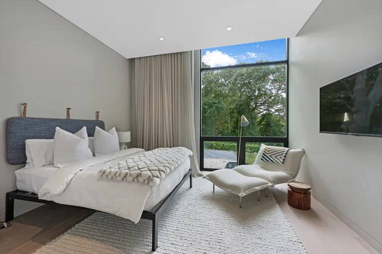Montague Hamptons vacation rental photo 32
