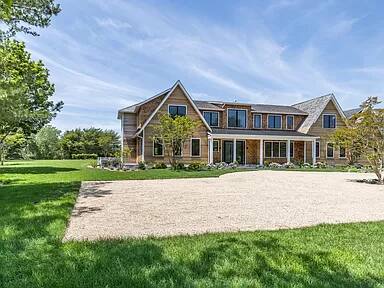 Renee luxury vacation rental in Hamptons