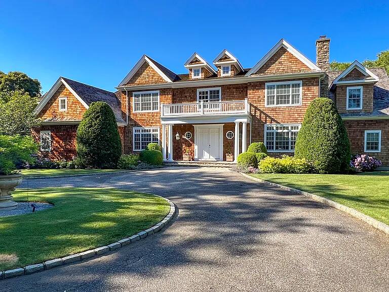 Sea Mill luxury vacation rental in Hamptons