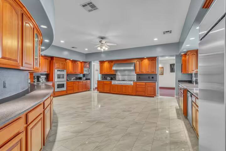 Vegas Outpost Las Vegas vacation rental photo 32
