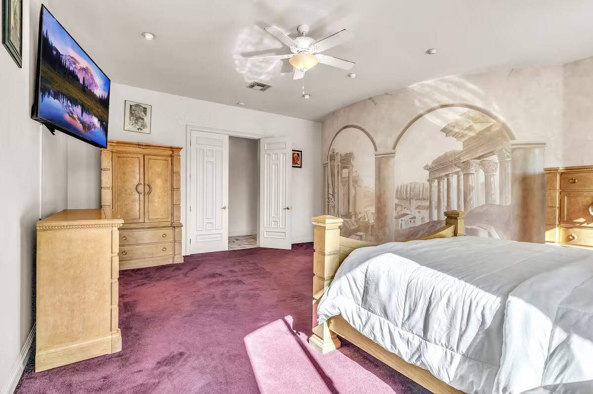 Vegas Outpost Las Vegas vacation rental photo 38