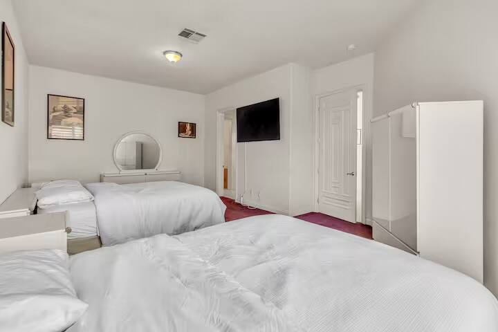 Vegas Outpost Las Vegas vacation rental photo 44