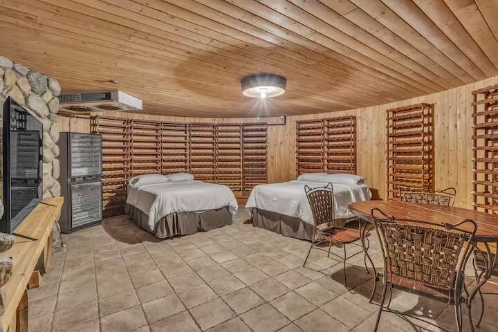 Vegas Outpost Las Vegas vacation rental photo 53