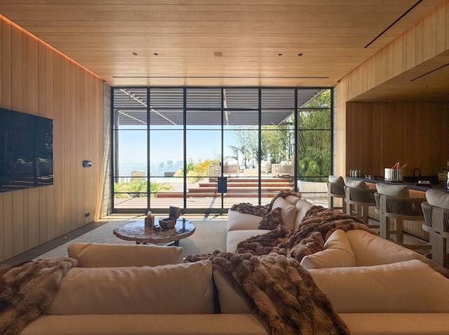 Aman Los Angeles vacation rental photo 10