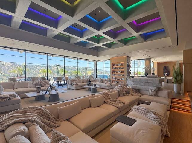 Aman Los Angeles vacation rental photo 16