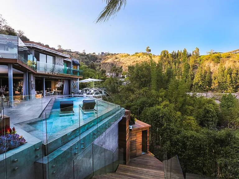 Artists View luxury vacation rental in Los Angeles