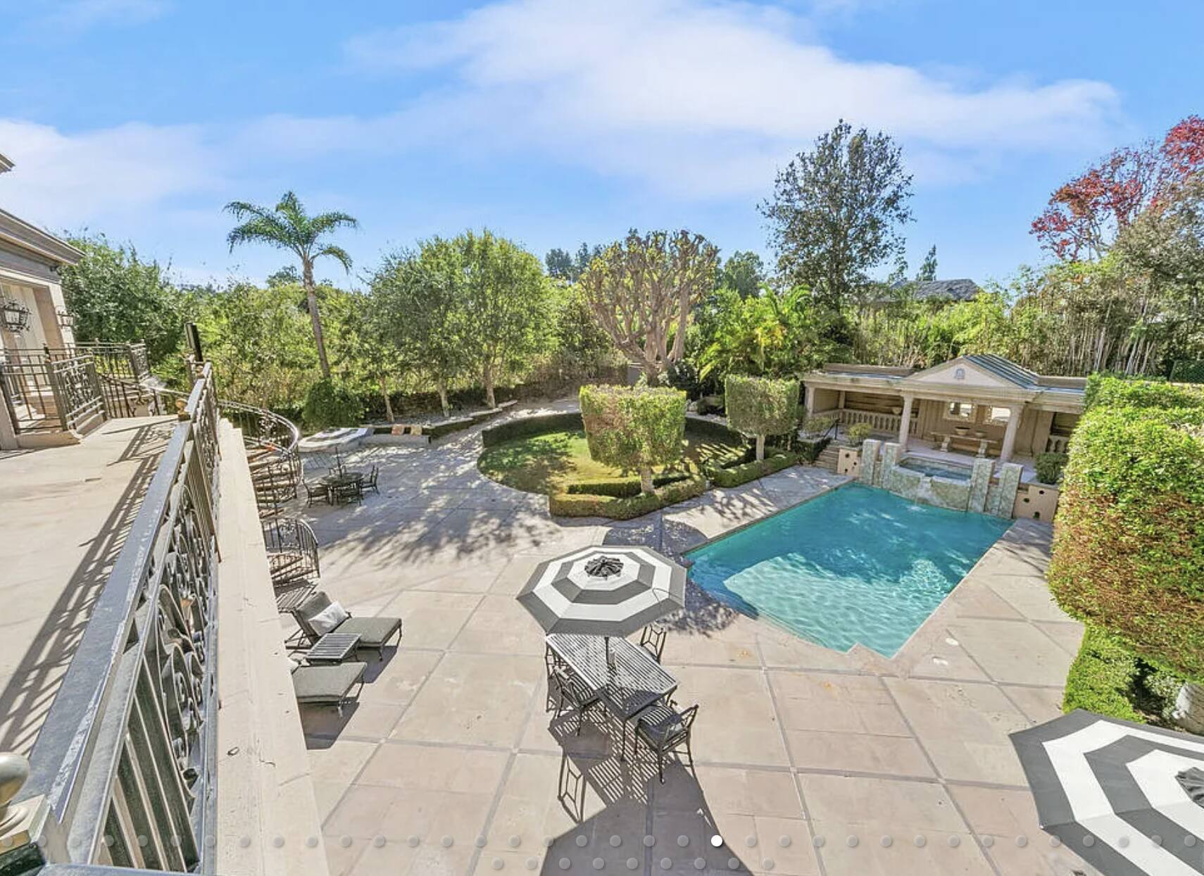 Embassy Los Angeles vacation rental photo 10