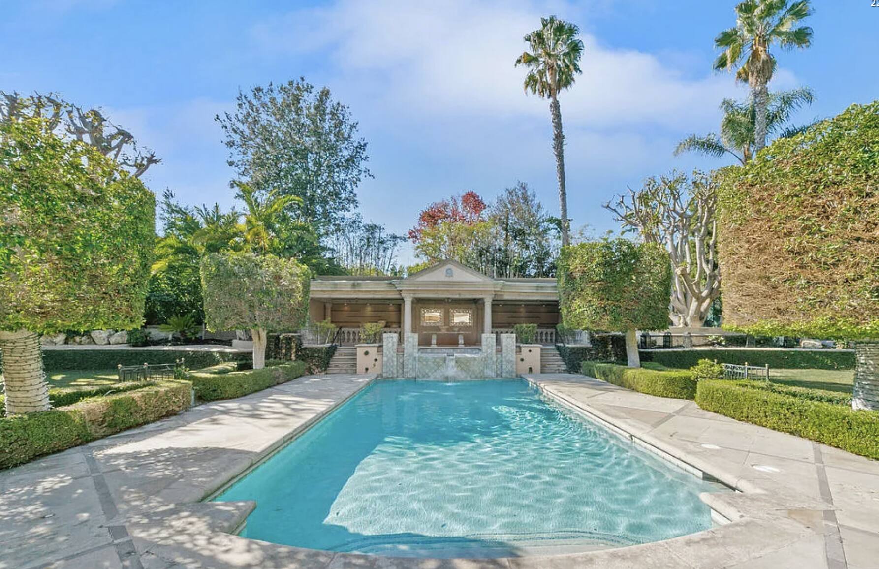 Embassy Los Angeles vacation rental photo 13