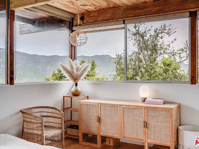 Fairfield Hideaway Los Angeles vacation rental photo 31
