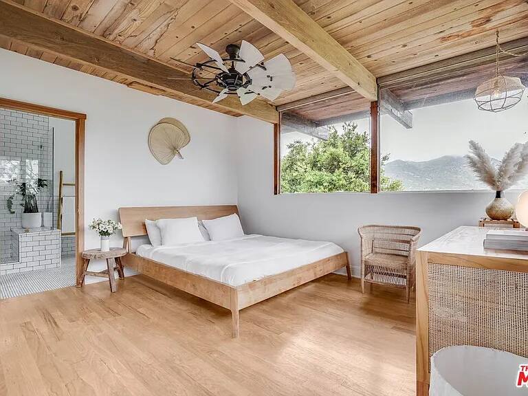 Fairfield Hideaway Los Angeles vacation rental photo 35