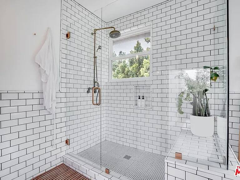 Fairfield Hideaway Los Angeles vacation rental photo 40