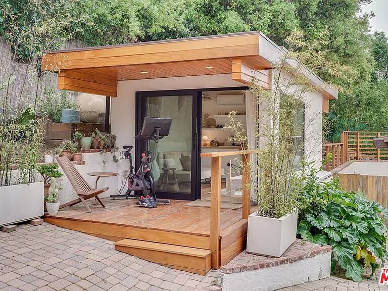 Fairfield Hideaway Los Angeles vacation rental photo 45