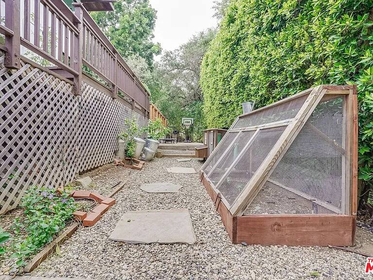 Fairfield Hideaway Los Angeles vacation rental photo 51