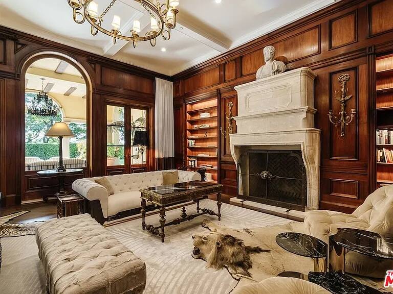 Gagganeau Chateau Los Angeles vacation rental photo 17