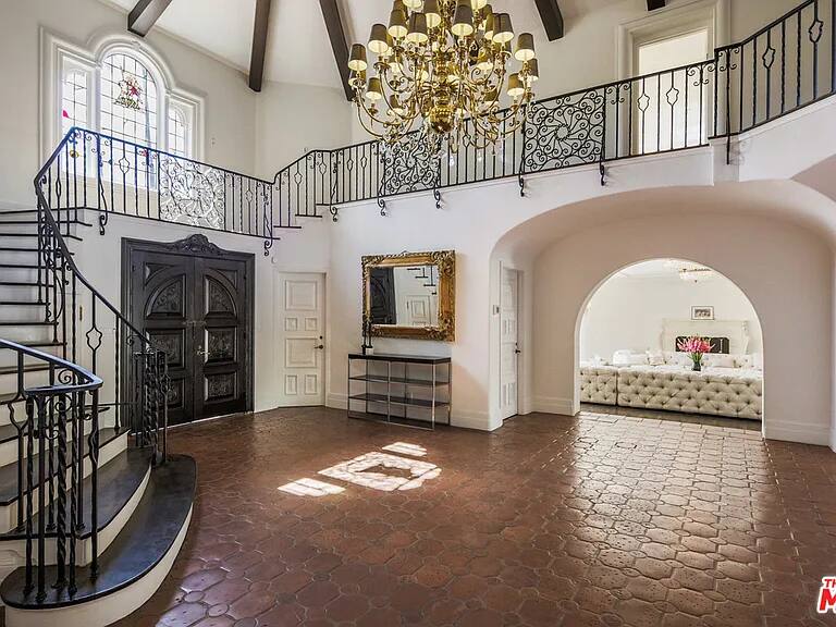 Hollywood Noire Los Angeles vacation rental photo 3