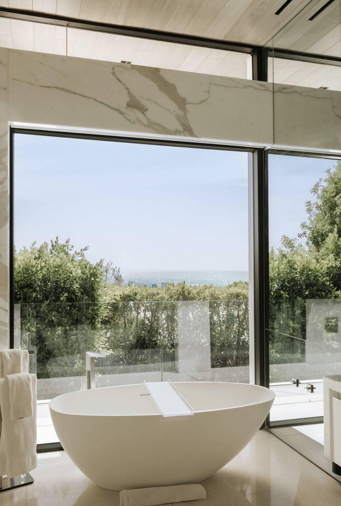 Jey Los Angeles vacation rental photo 16