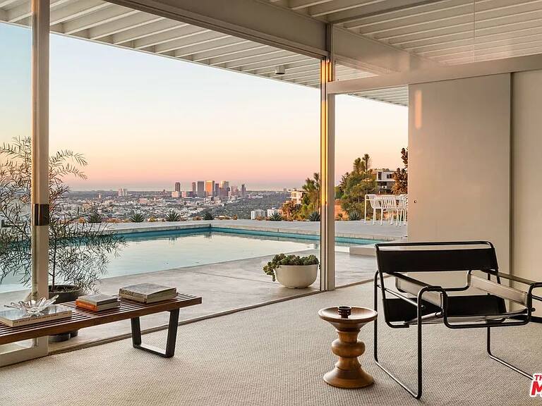 Koenig Los Angeles vacation rental photo 13