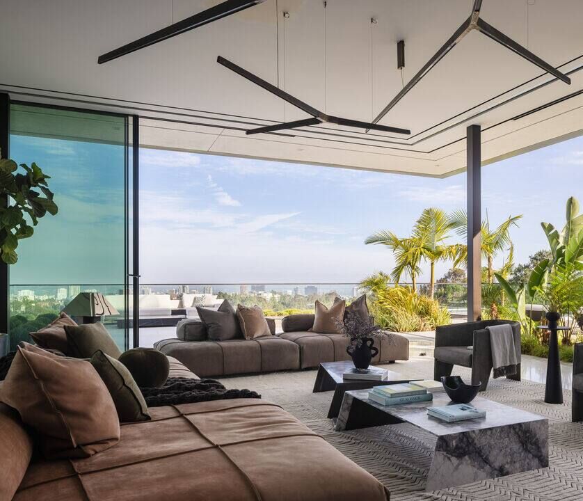 Sovereign Estate Los Angeles vacation rental photo 13