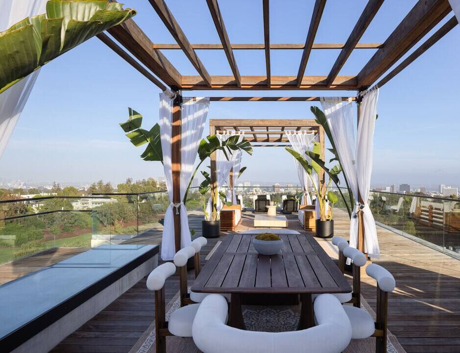Sovereign Estate Los Angeles vacation rental photo 18