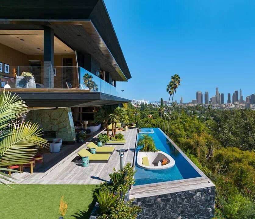 Sunset Retro Los Angeles vacation rental photo 2