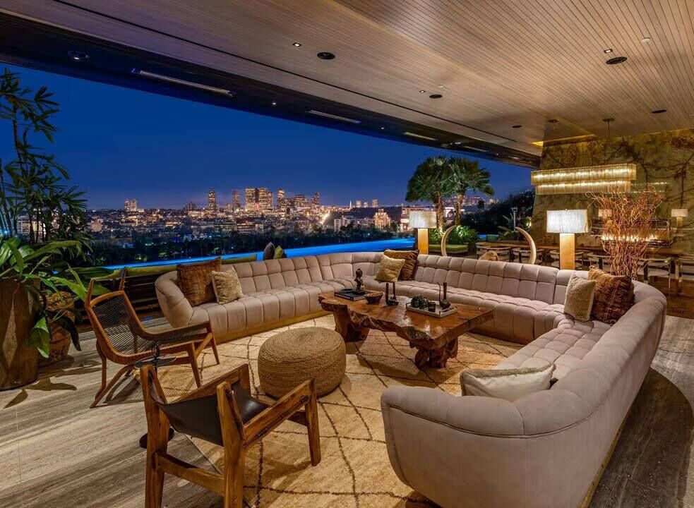 Sunset Retro Los Angeles vacation rental photo 4
