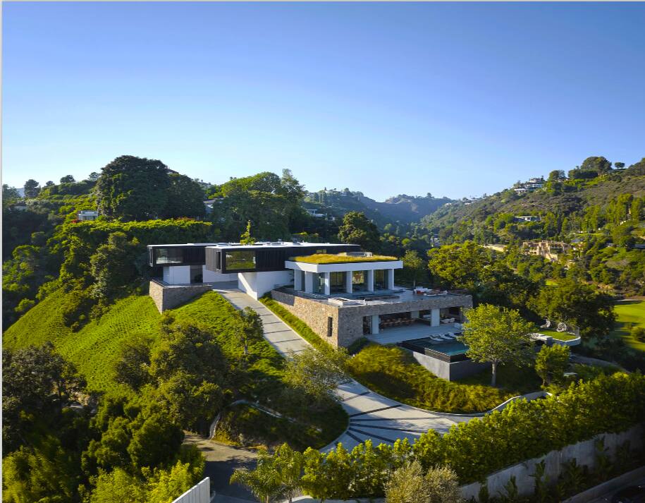 Zeus Los Angeles vacation rental photo 2