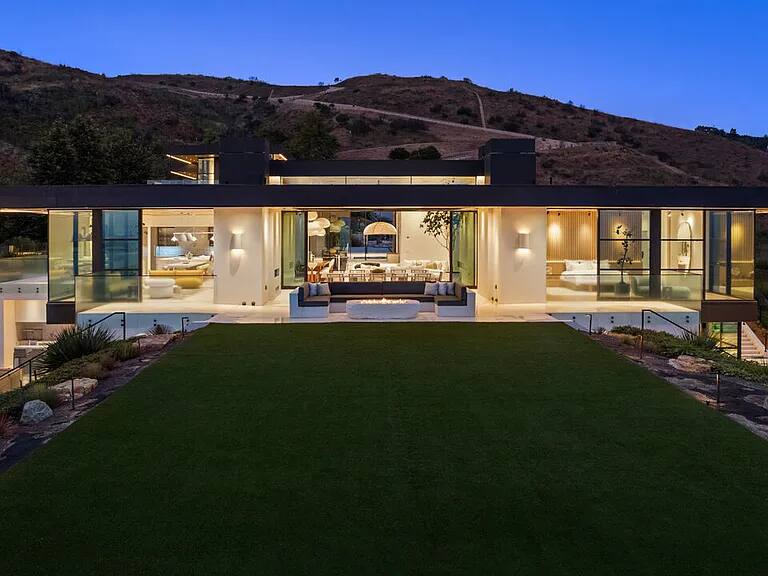 Carbon Haus Malibu vacation rental photo 13