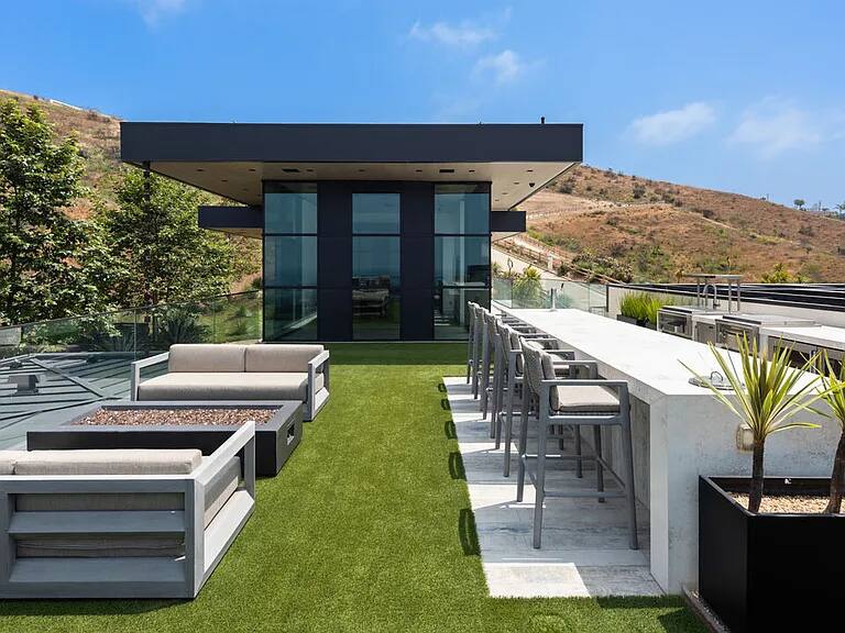 Carbon Haus Malibu vacation rental photo 49