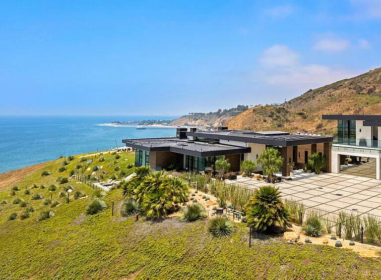 Carbon Haus Malibu vacation rental photo 50
