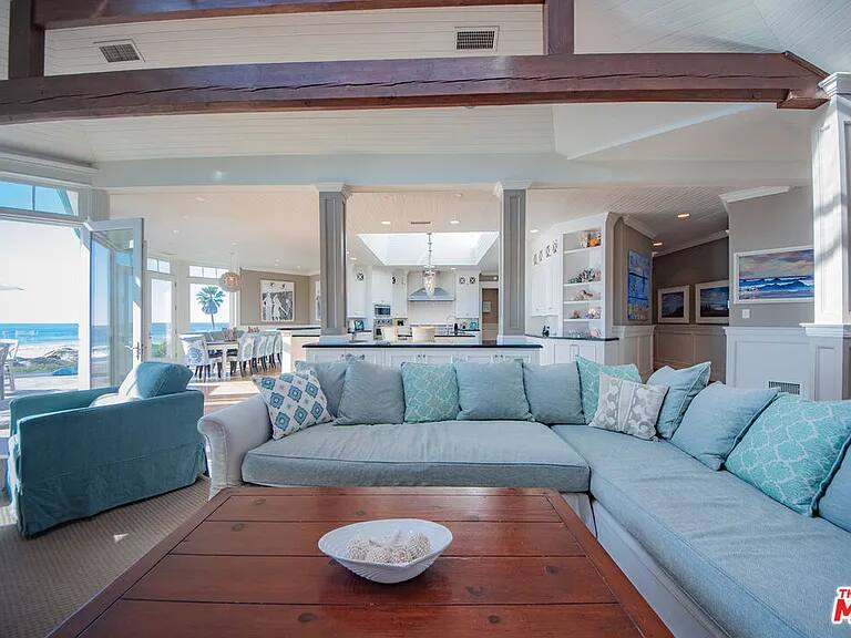 Malibu Cape luxury vacation rental in Malibu
