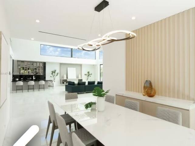 Beachfront Oasis Miami vacation rental photo 25