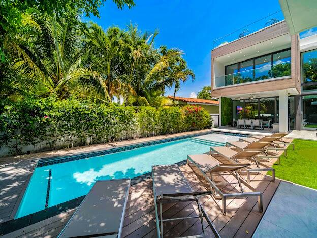 Chanel Miami vacation rental photo 5