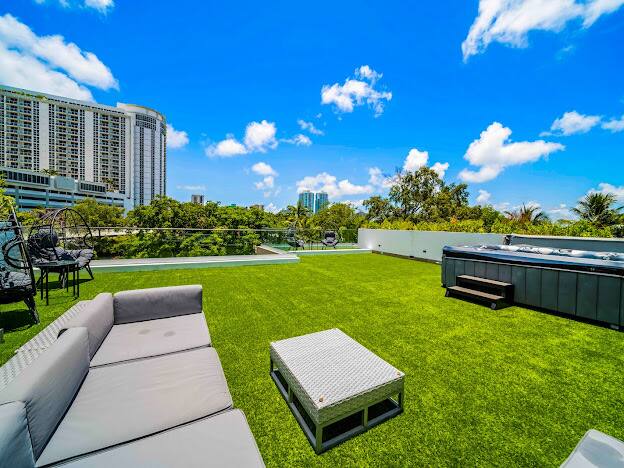 Chanel Miami vacation rental photo 55