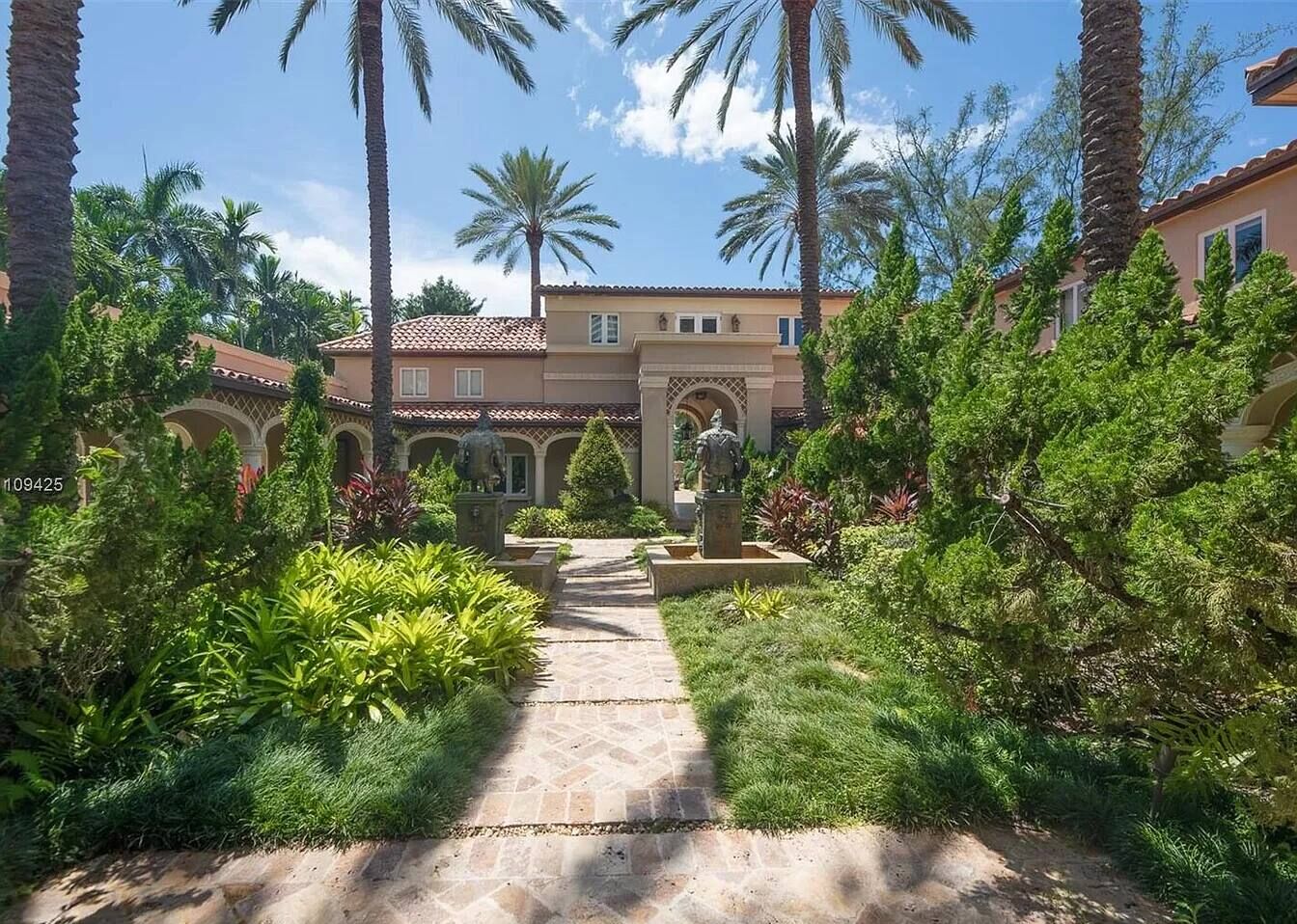 Heartbreak luxury vacation rental in Miami