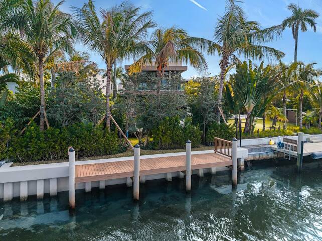 Onda luxury vacation rental in Miami