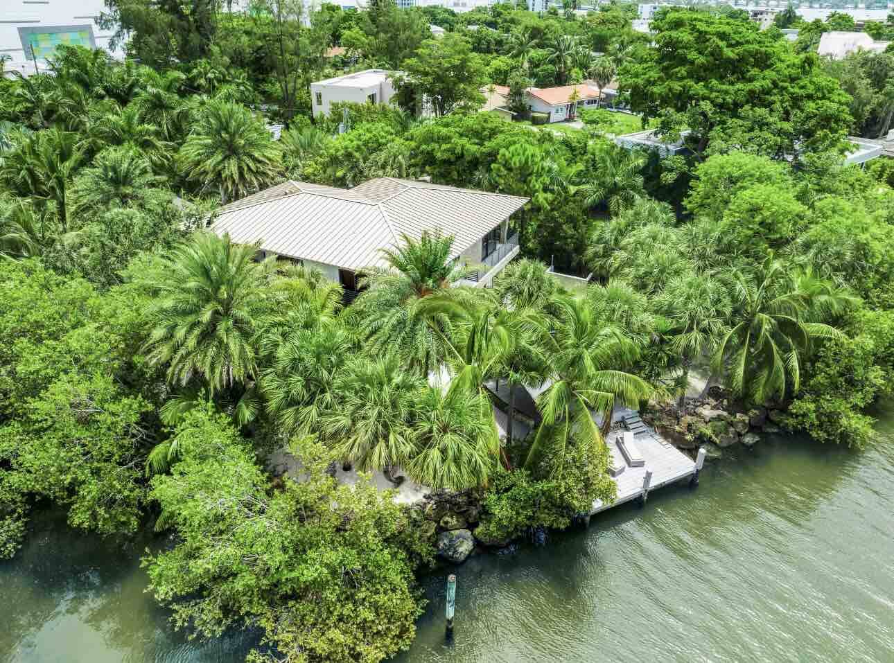Paraiso luxury vacation rental in Miami
