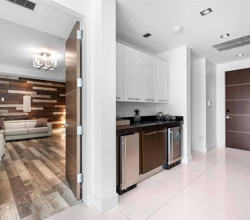 Royal Miami vacation rental photo 14
