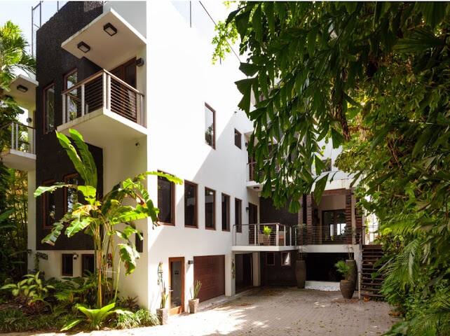 Tika Miami vacation rental photo 4