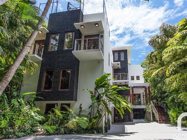 Tika Miami vacation rental photo 21