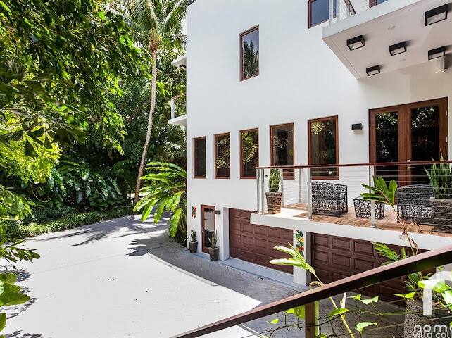 Tika Miami vacation rental photo 23