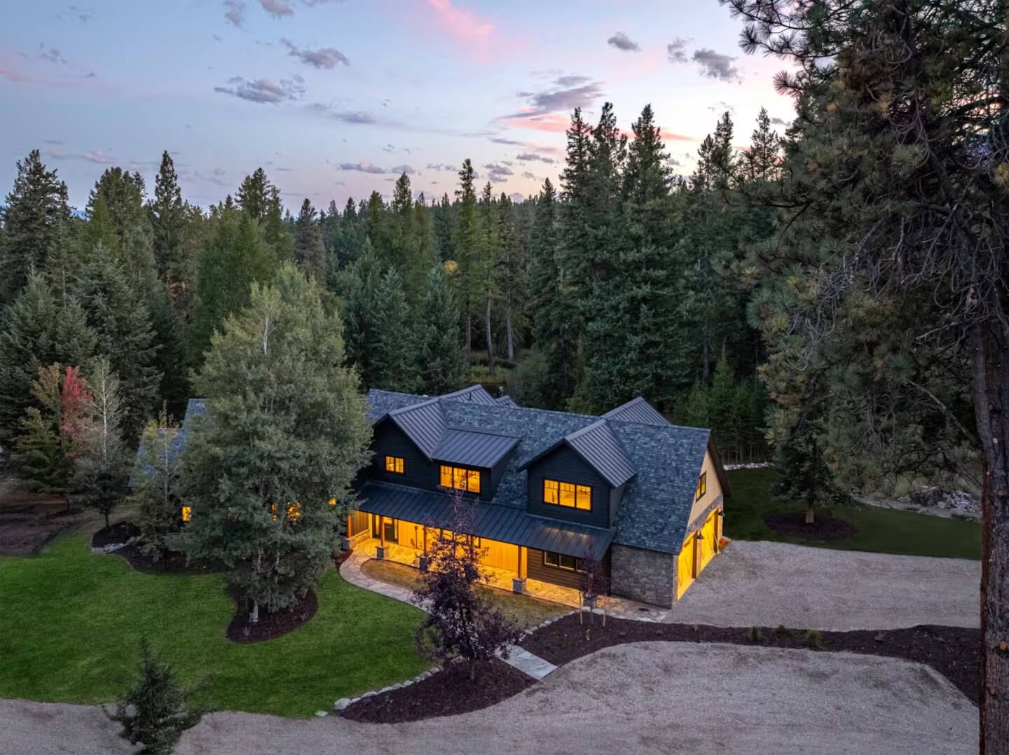 Bitterroot Montana vacation rental photo 2