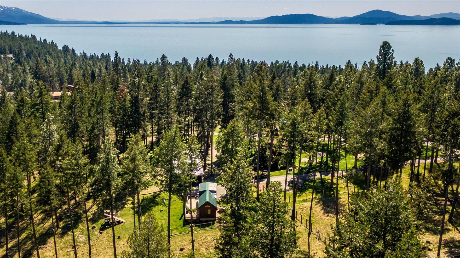 Elk Lake Lodge Montana vacation rental photo 3