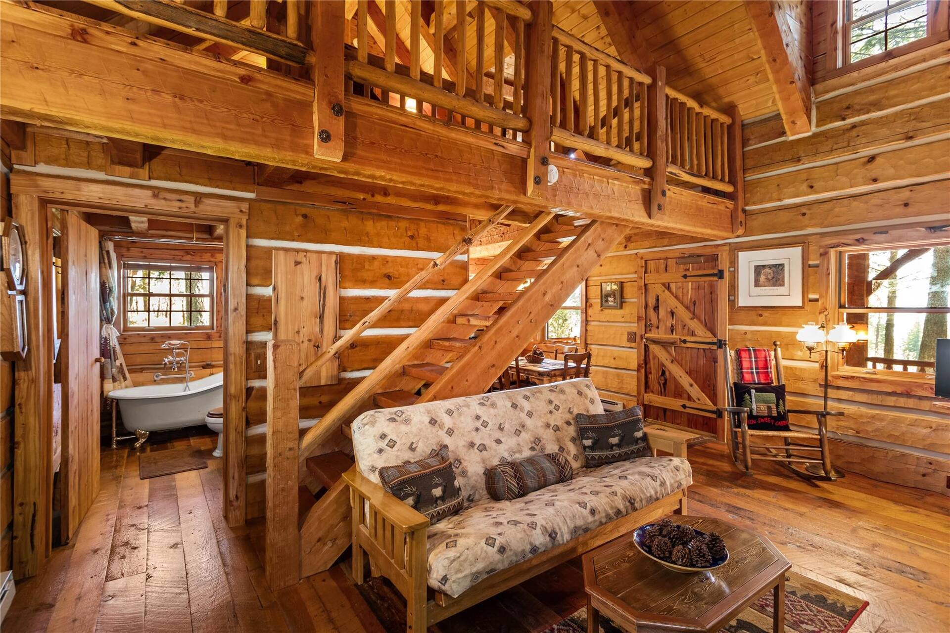 Elk Lake Lodge Montana vacation rental photo 8