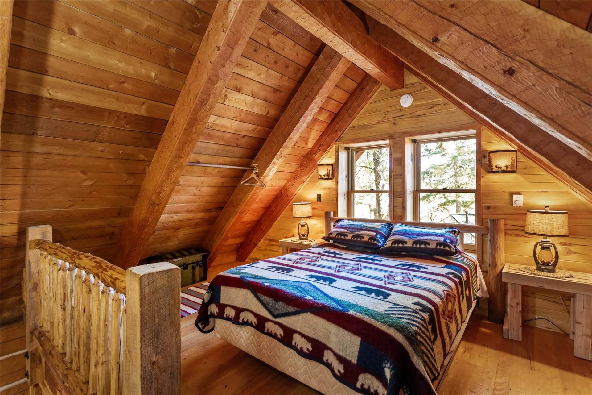 Elk Lake Lodge Montana vacation rental photo 16