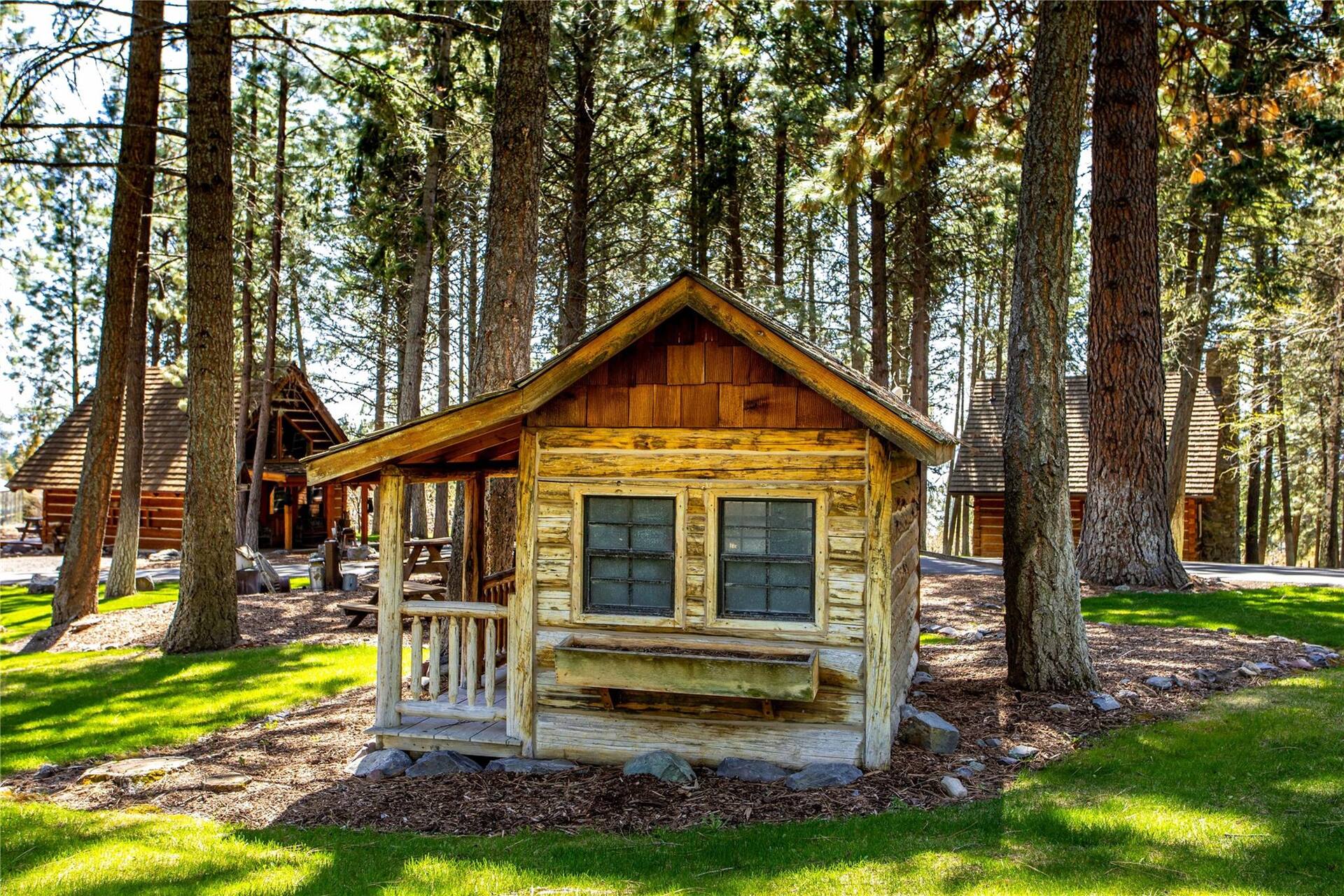 Elk Lake Lodge Montana vacation rental photo 40
