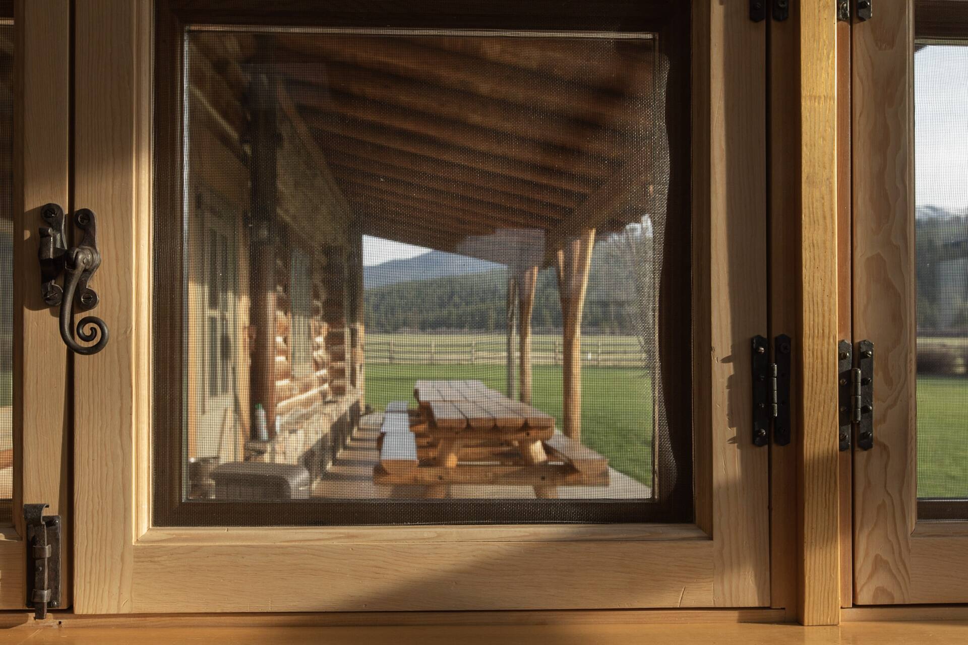 Summit Meadow Ranch Montana vacation rental photo 20