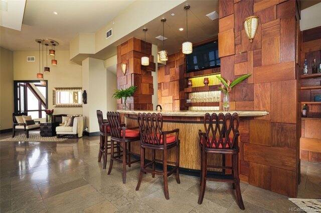 Imperial Hawaii Penthouse Oahu vacation rental photo 8