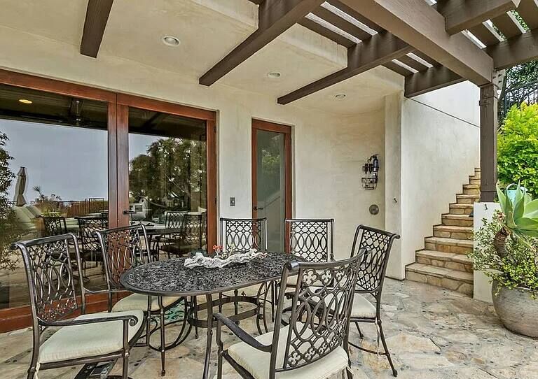 Emerald Ocean Orange County vacation rental photo 35
